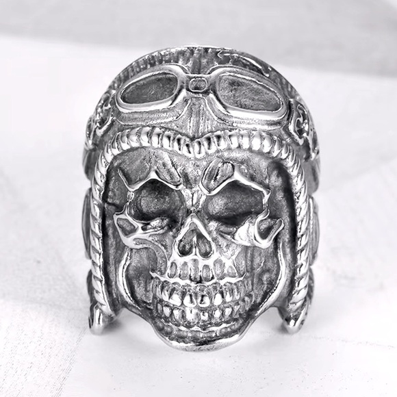 Other - 🔴 CLEARANCE 🔖 NWT 💀 STAINLESS STEEL BIKER SKELETON SKULL RING Men’s 10 11 12